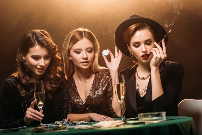 Giao diện tiếng Việt thân thiện với người dùng Việt Nam tại sonclub